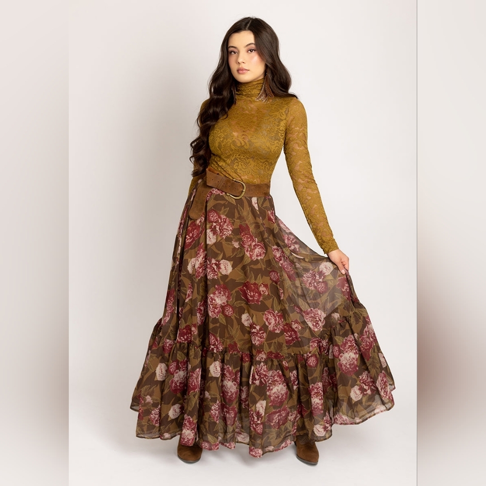 Joyfolie Annah Skirt in Bistre Floral - Picture 2 of 4